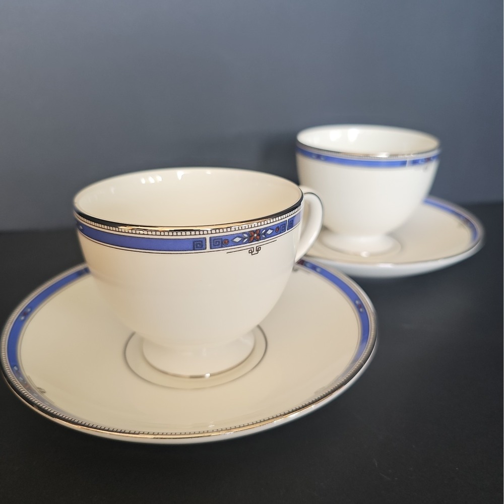 Wedgwood Kingsbridge Set of 2 Cups/Saucers - Fine Bone China - England - R7
